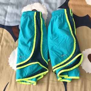 Nike running shorts 1X, 2 pack!